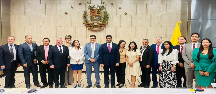 Concluyó con éxito la I Reunión Binacional sobre Asuntos Consulares y Migratorios Colombia – Venezuela