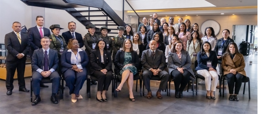 Primera Reunión Regional de la Red de Mujeres del Programa Global de Control de Contenedores