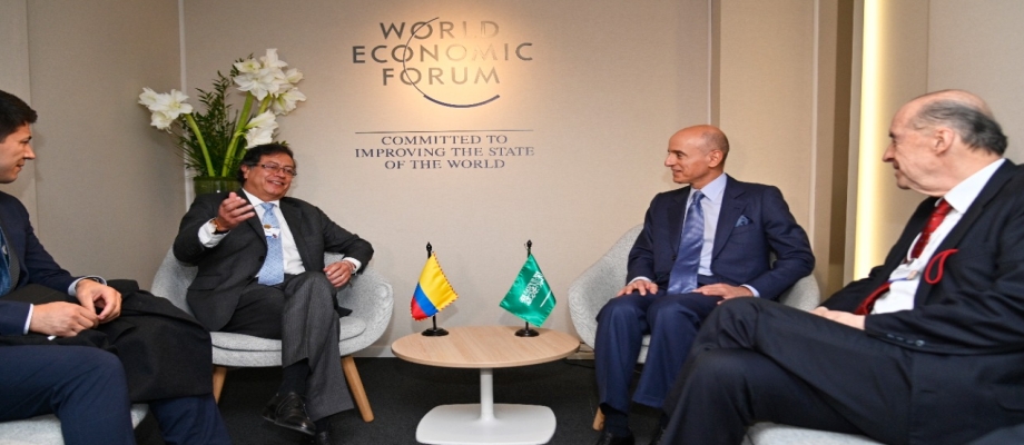 Canciller Leyva acompañó encuentros estratégicos del presidente Petro, durante la tercera jornada del Foro Económico Mundial de Davos