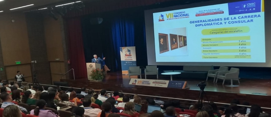 Academia Diplomática “Augusto Ramírez Ocampo” participó en el VII Congreso Nacional de Empleo Público en Colombia
