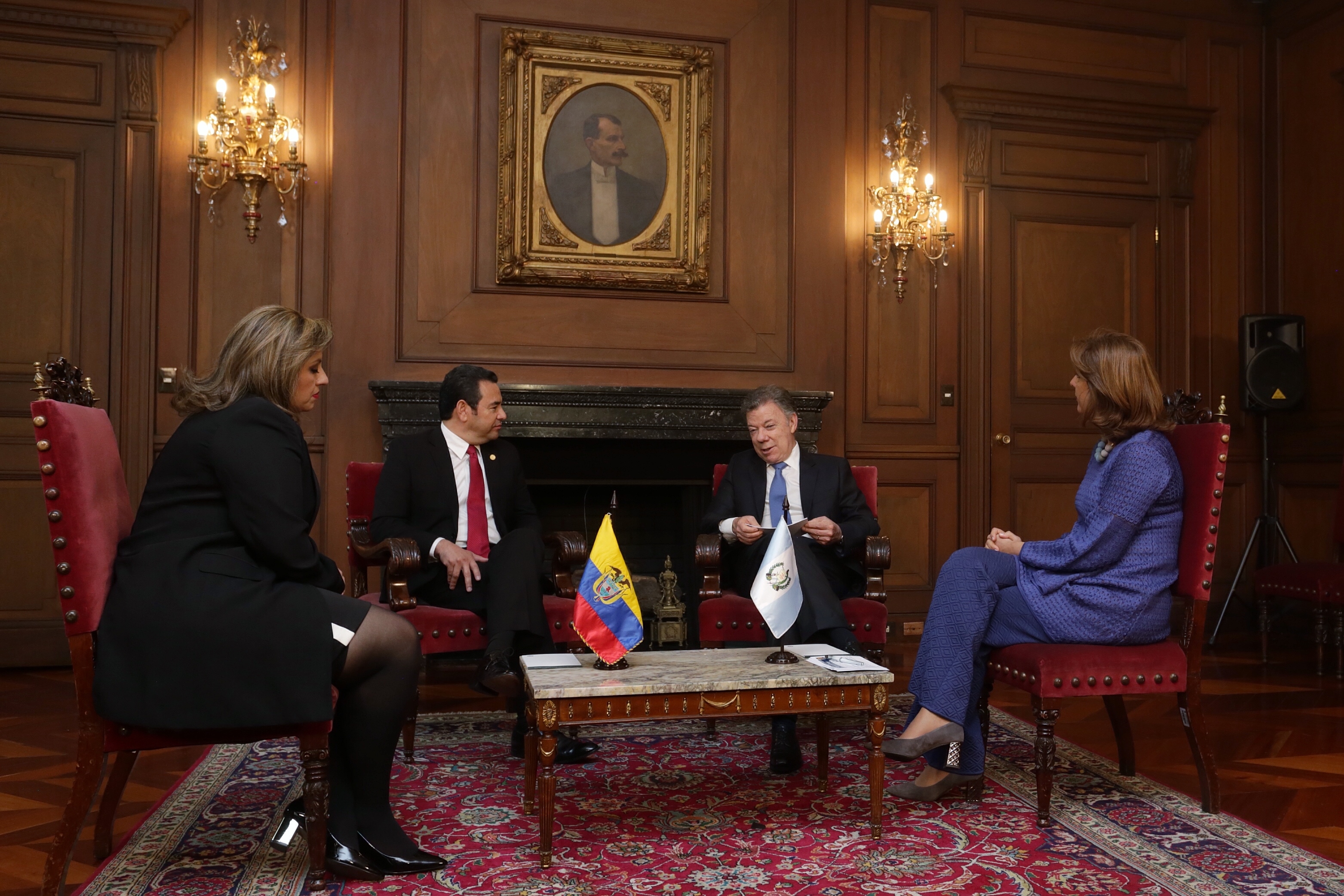 Comunicado conjunto de la visita oficial del Presidente de la República de Guatemala, Jimmy Morales Cabrera, a la República de Colombia