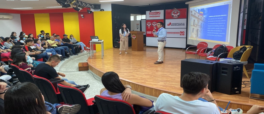 Finaliza con éxito difusión del Concurso de Ingreso a la Carrera Diplomática y Consular de Colombia 2024