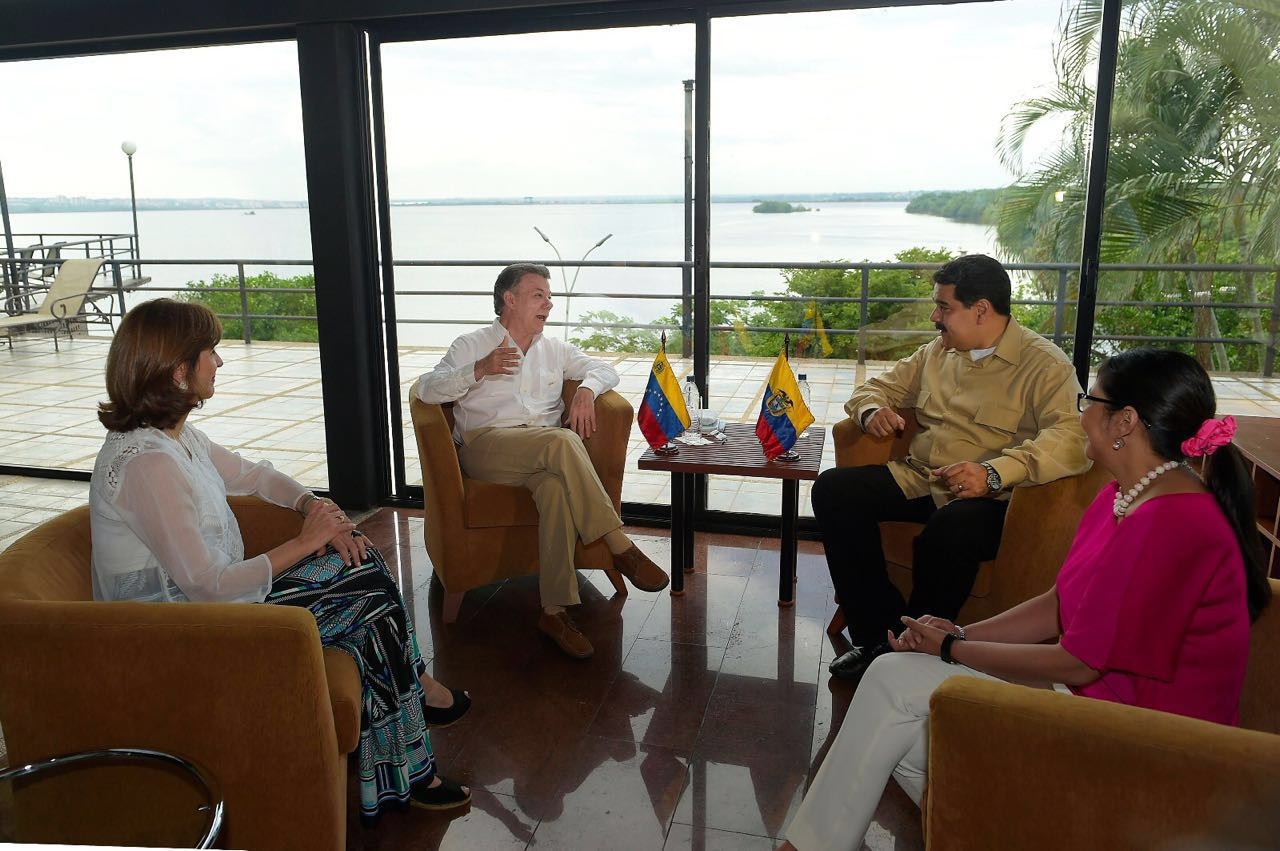 Presidentes de Colombia y Venezuela se reunieron en Puerto Ordaz; Canciller María Ángela Holguín participó en encuentro