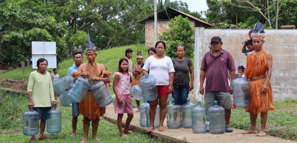 Colombia y FAO impulsan proyecto en Amazonas que reduce 113 toneladas de CO2 y beneficia a 416 habitantes con energía y agua Potable