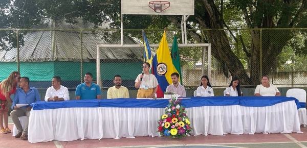 Cancillería hace entrega de mobiliario educativo a instituciones educativas de Leticia