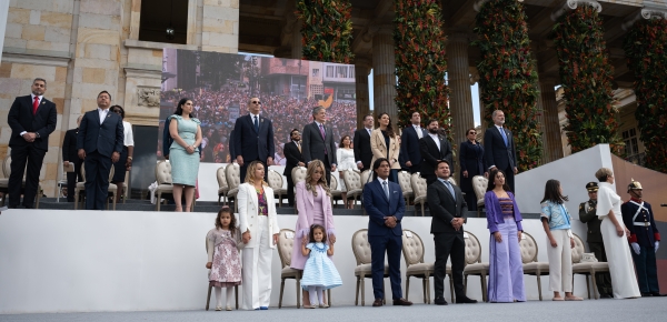 El Rey de España, nueve mandatarios, cuatro vicepresidentes y nueve cancilleres acompañaron al Presidente Gustavo Petro en su posesión como Jefe de Estado