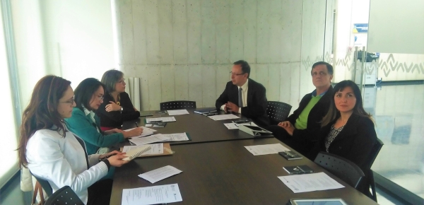 Una delegación de la Academia Diplomática visitó al Centro Ático 