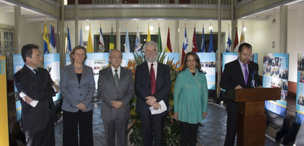 Academia Diplomática inauguró exposición sobre la historia de la Organización Internacional Ítalo-Latinoamericana
