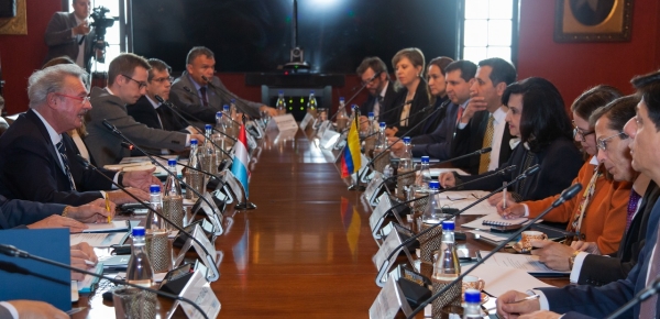 Canciller Claudia Blum y su homólogo de Luxemburgo, Jean Asselborn, dialogaron sobre asuntos económicos, multilaterales y regionales