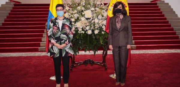 Canciller Claudia Blum recibió en el Palacio de San Carlos a su homóloga de España, Arancha González Laya