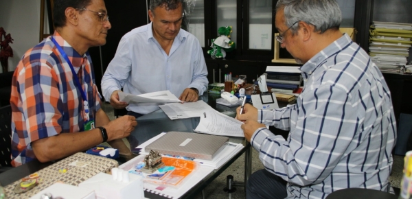 En el marco del Plan de Impacto para Norte de Santander, se firmó convenio para dotar con equipo al área de urgencias del Hospital Erasmo Meoz