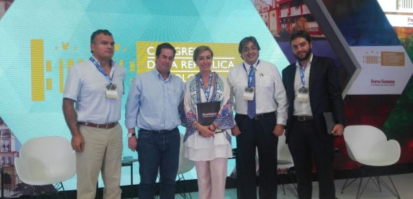 El director para el Desarrollo y la Integración Fronteriza de la Cancillería, Víctor Bautista, participó en el encuentro 'Norte de Santander, puerta al desarrollo', que fue organizado por el Senado de la República de Colombia y Foros Semana.