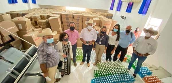 Directora de Fronteras de la Cancillería lideró entrega de insumos biomédicos al Hospital San Vicente de Arauca, para mitigar el impacto de la emergencia de salud causada por el Covid 19