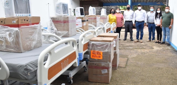 Dirección de Fronteras de la Cancillería entregó elementos de bioseguridad y equipos biomédicos para el Hospital Manuel Elkín Patarroyo de Inírida