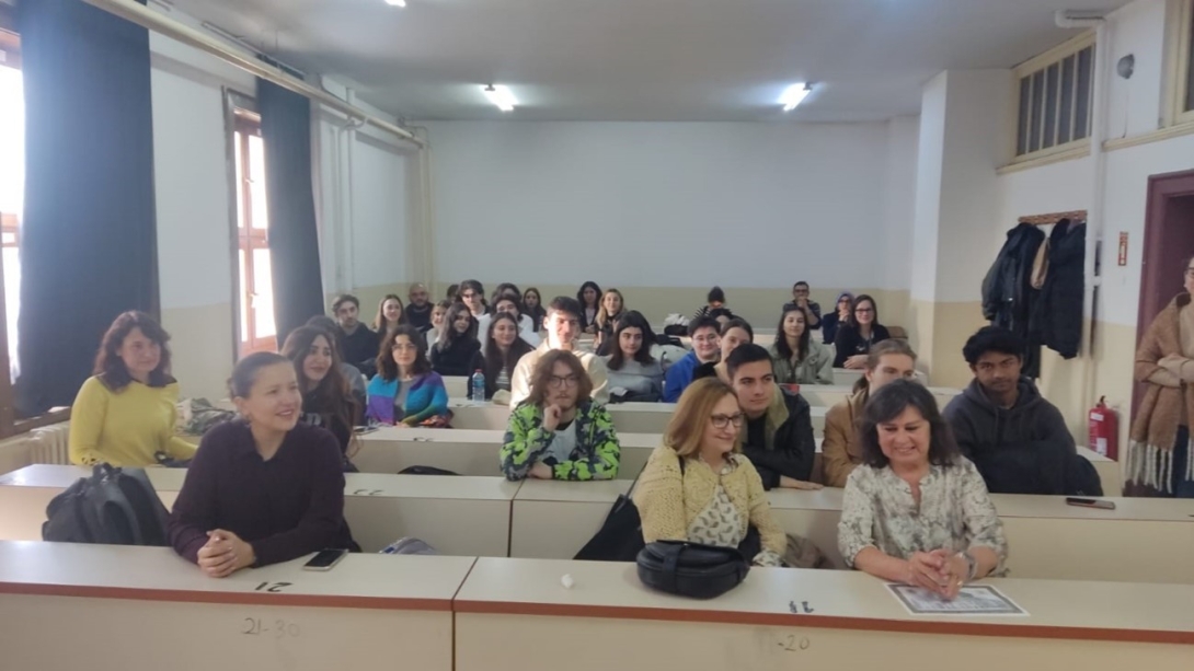 Ciclo de conferencias de la escritora y periodista Laura Restrepo en Estambul y Ankara, y ceremonia de clausura del curso de español para Diplomáticos del Ministerio de Relaciones Exteriores y servidores públicos de Türkıye