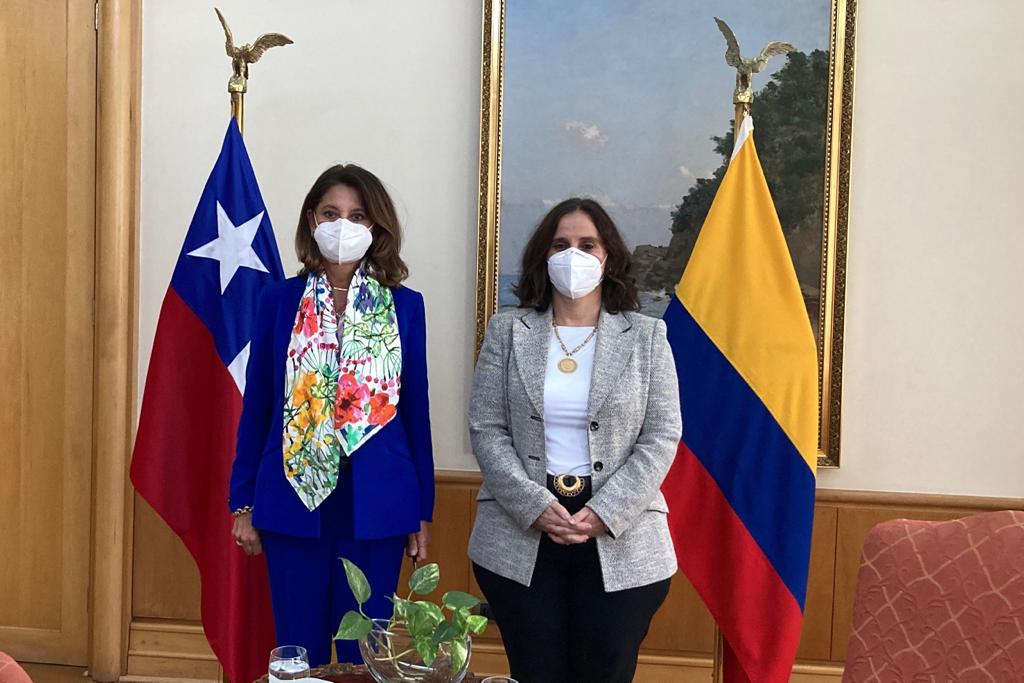 Cancilleres de Colombia y Chile sostuvieron reunión bilateral